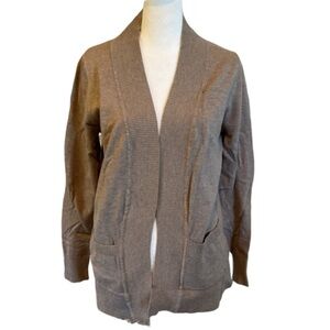 Cielo long sleeve cardigan. Tan with pockets. Size L. Cute!